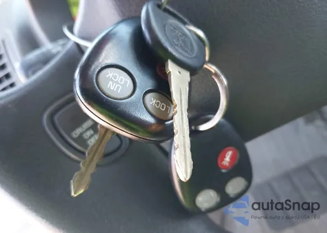 2003 Saturn Vue V6 из США, поврежденный, VIN 5GZCZ63B03S867151